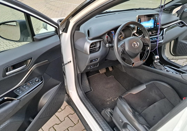 Toyota C-HR cena 99800 przebieg: 39200, rok produkcji 2019 z Zawiercie małe 466